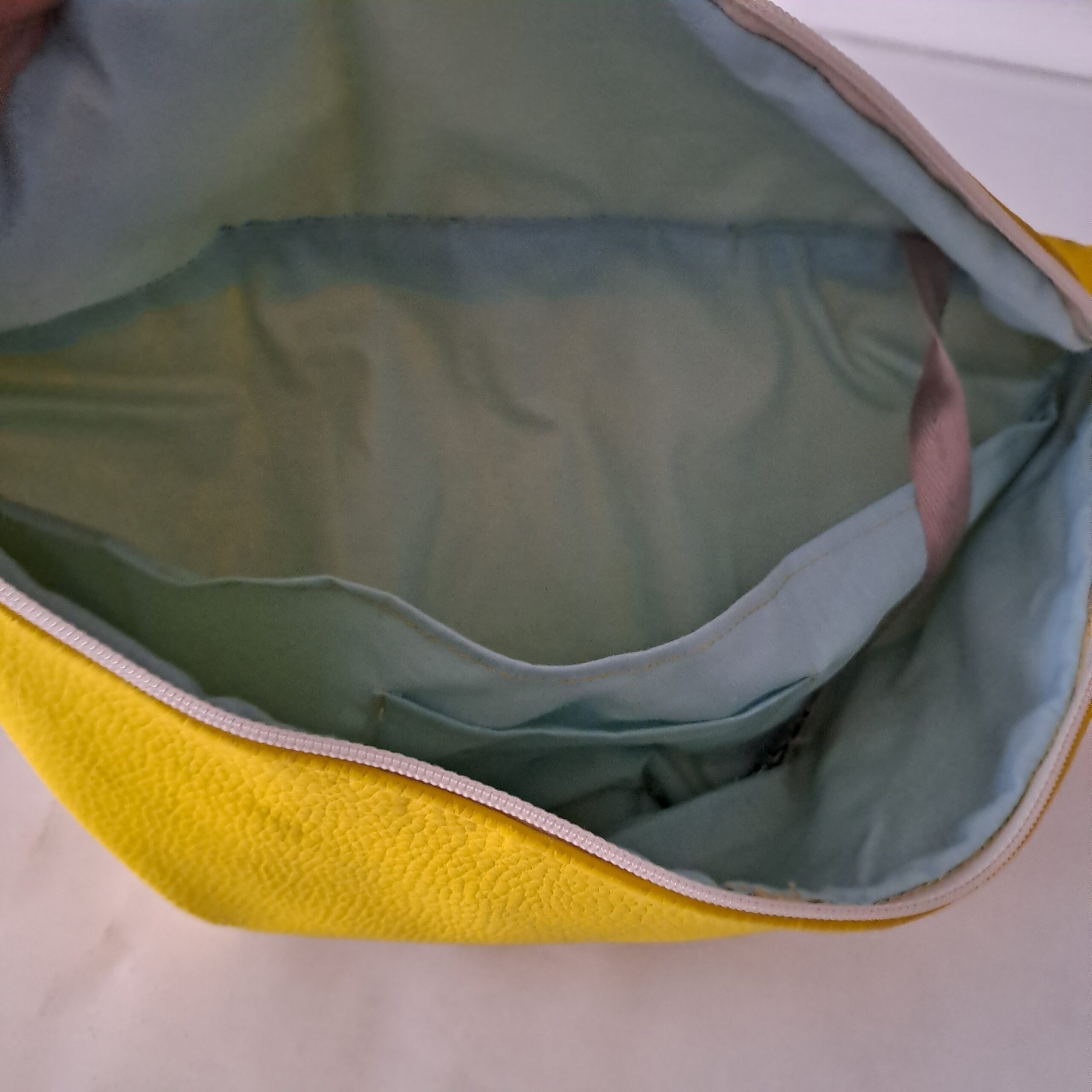 Sac banane simili cuir jaune – Image 6