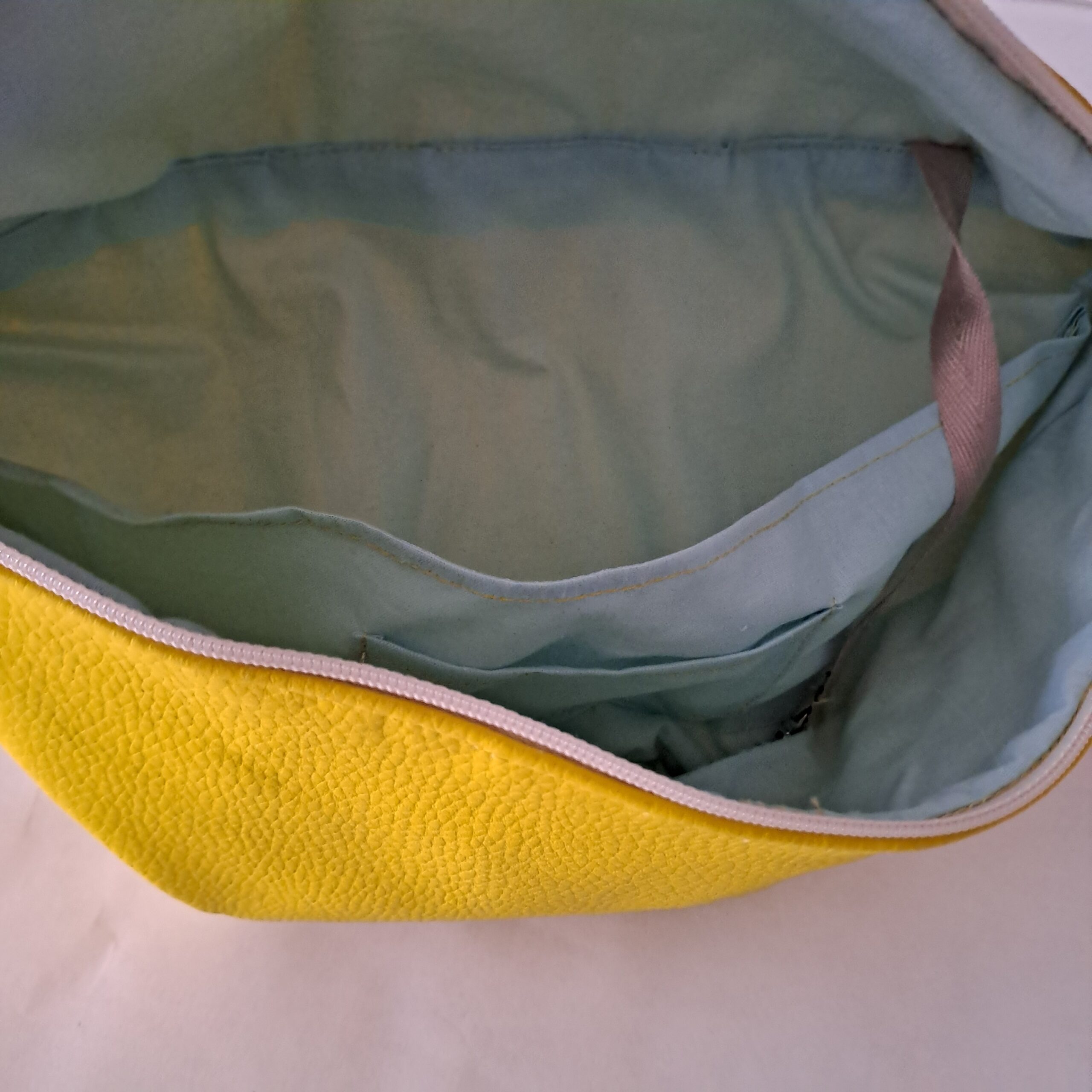 Sac banane simili cuir jaune – Image 3