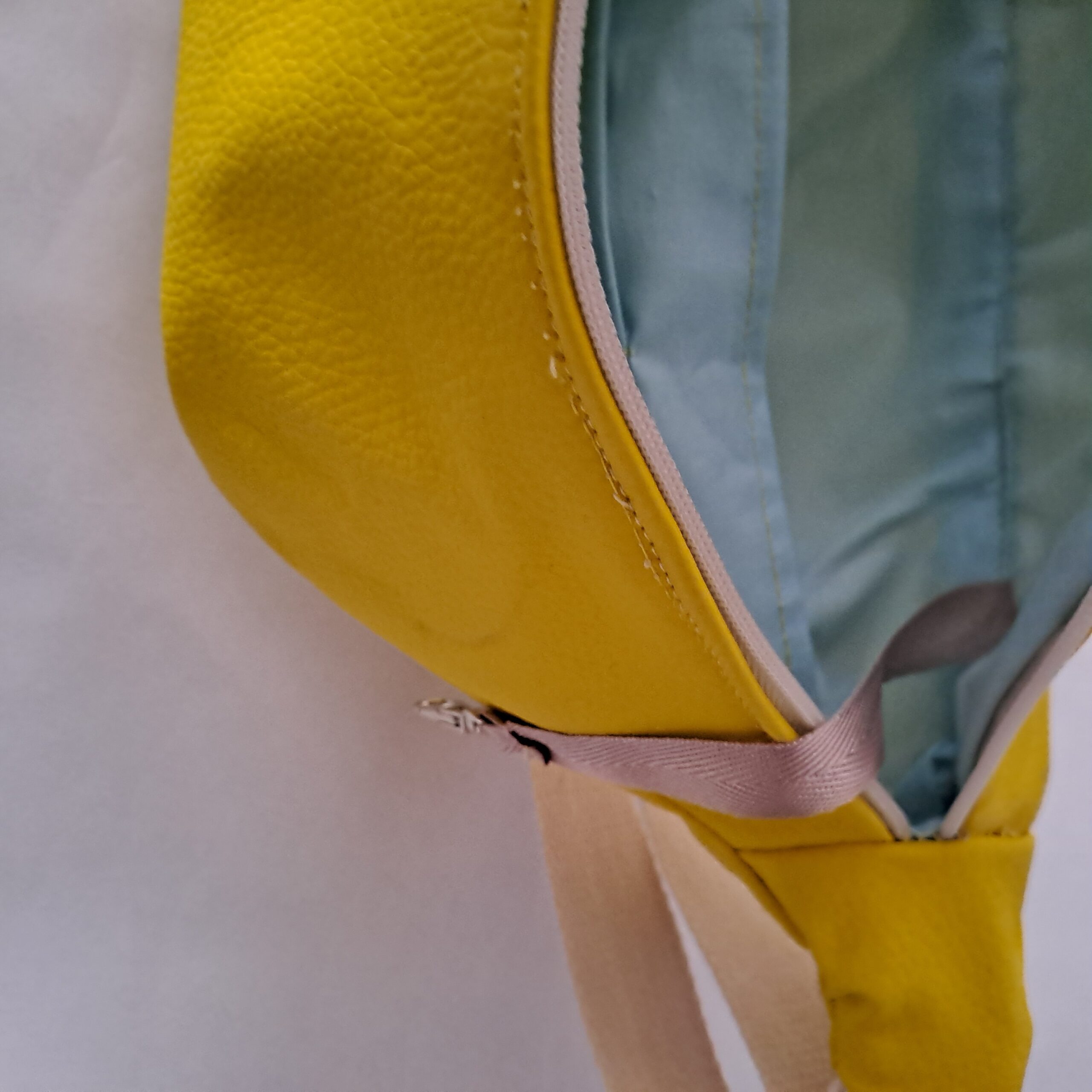 Sac banane simili cuir jaune – Image 4
