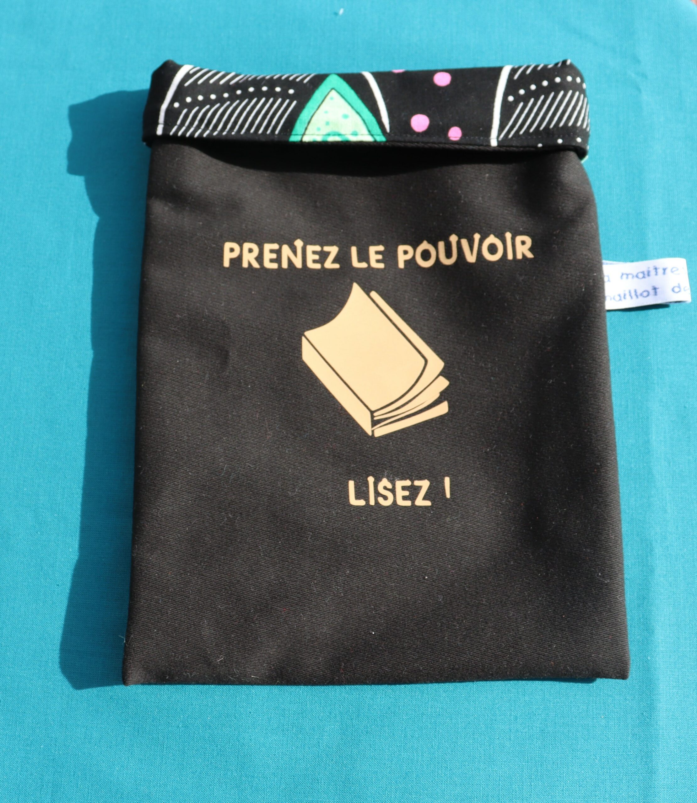 Pochette à livres Guédiawaye